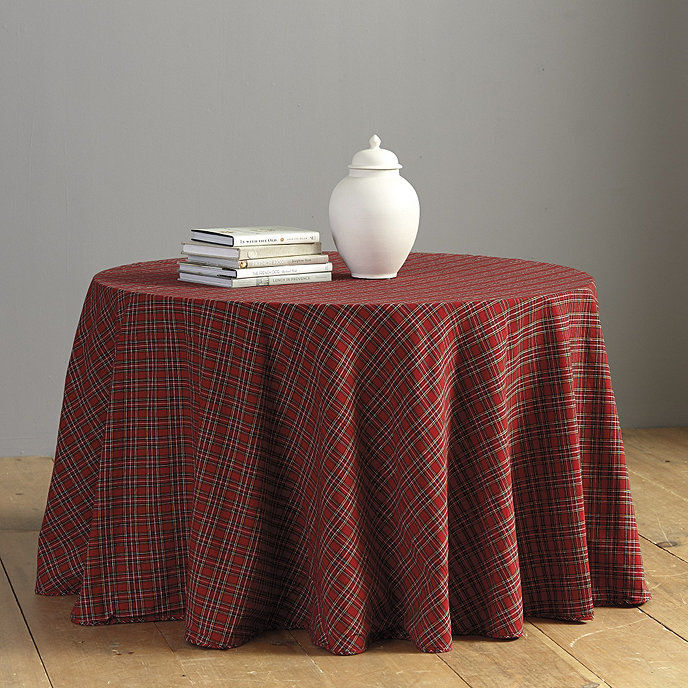Suzanne Kasler’s Signature Plaid Tablecloths